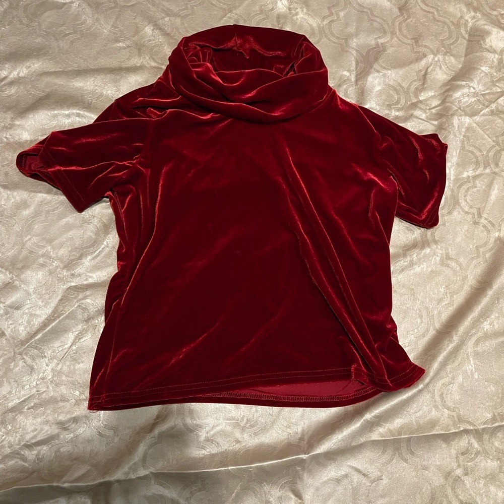 Red Velvet style shirt